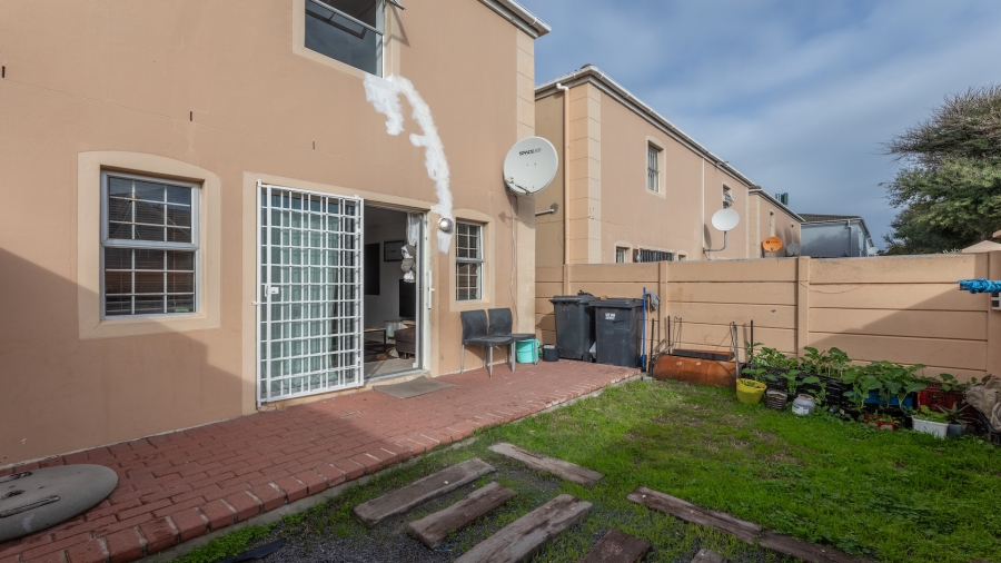3 Bedroom Property for Sale in Parklands Western Cape